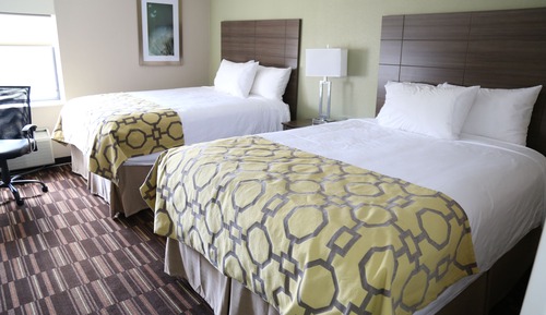 Room, 2 Queen Beds, Non Smoking