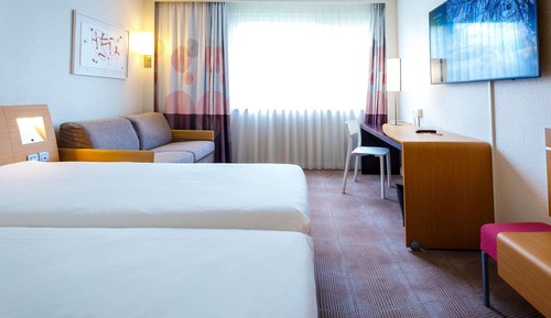 Superior Room with one double bed and one sofa