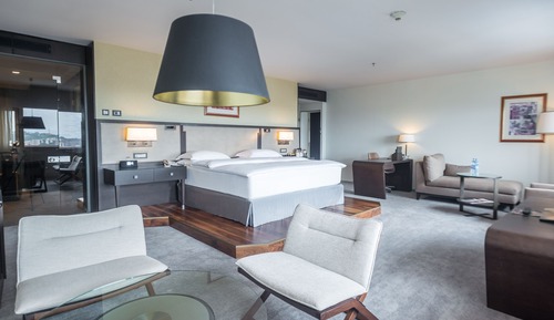Executive Suite, 1 King Bed (Royal)
