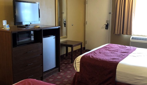 Room, 2 Queen Beds, Accessible, Non Smoking