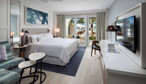 Room, 1 King Bed with Sofa bed, Non Smoking, Pool View