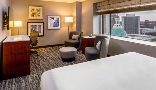 Deluxe Room, 1 King Bed