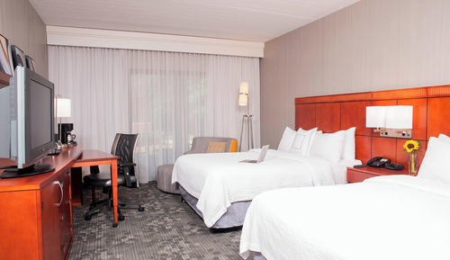 Room, 2 Queen Beds, Non Smoking