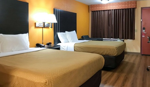 Standard Room, 2 Queen Beds, Non Smoking