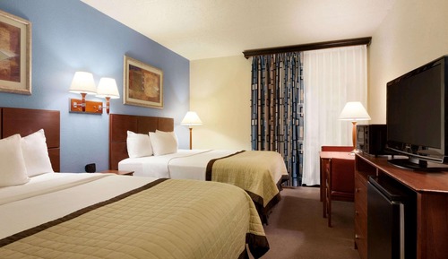 Room, 2 Queen Beds, Non Smoking (Pet Friendly)