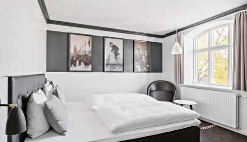 Standard Room, 1 Queen Bed, Non Smoking