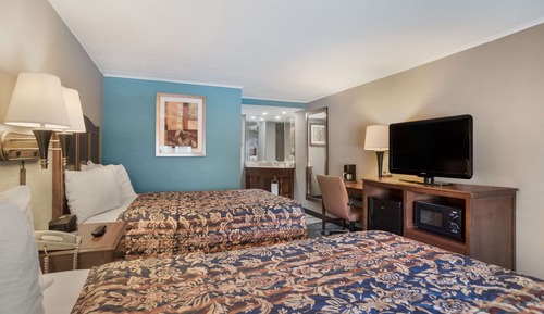 Room, 2 Double Beds, Accessible, Smoking