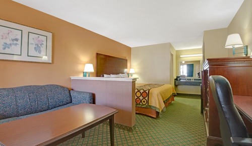 Room, 1 King Bed, Smoking