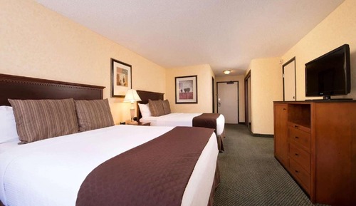 Economy Room, 2 Queen Beds