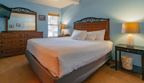 Deluxe Condo, 1 King Bed with Sofa bed, Bay View (Bay Front 1 Bedroom King Suite Condo)