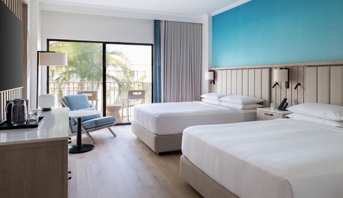 Room, 2 Queen Beds, Balcony (View)