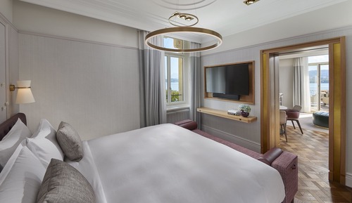 Suite, Lake View, Tower