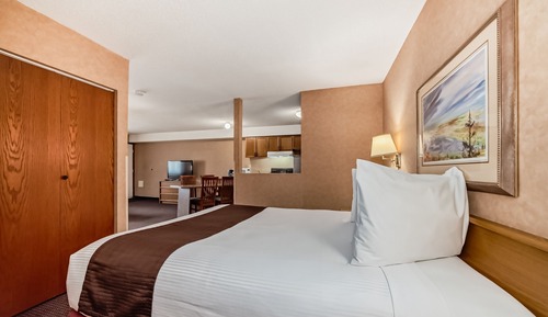 Deluxe Room, Multiple Beds, Smoking, Kitchen