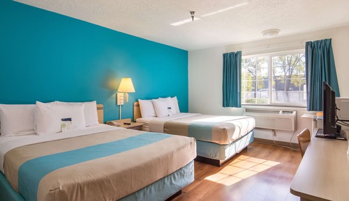 Standard Room, 2 Queen Beds, Non Smoking
