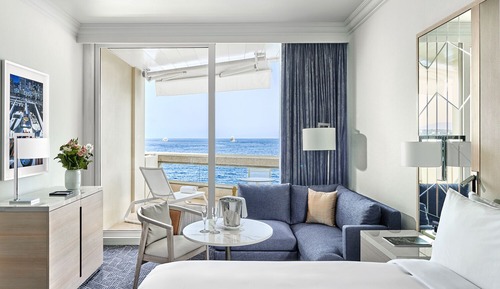 Signature sea view, One kingsize bed