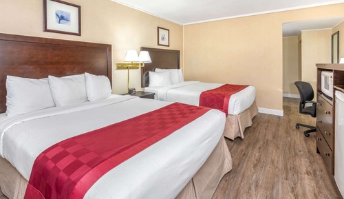 Room, 2 Double Beds, Non Smoking