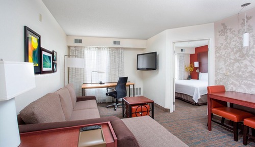 Suite, 1 Bedroom (Mobility/Hearing Accessible, Tub)