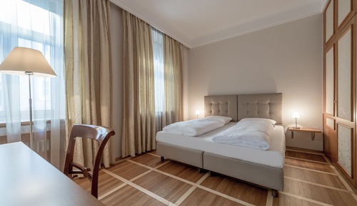 Classic Double Room, 1 King Bed