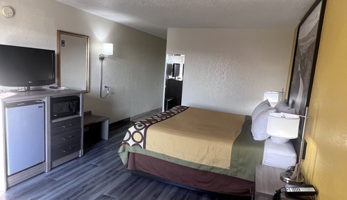 Standard Room, 1 King Bed, Non Smoking