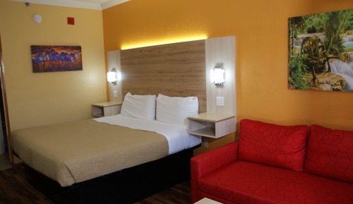 Room, 1 King Bed with Sofa bed, Smoking