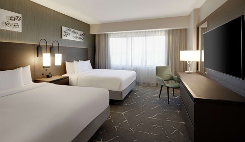 Suite, 2 Queen Beds, Accessible, Bathtub