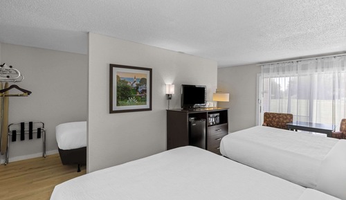 Room, Multiple Beds, Non Smoking