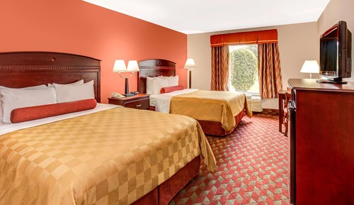 Upgraded, Standard Room, 2 Queen Beds
