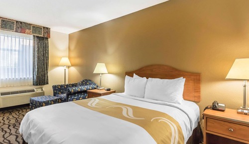 Room, 1 Queen Bed, Accessible, Smoking