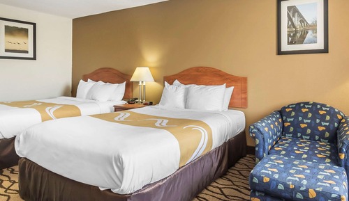 Standard Room, 2 Queen Beds, Non Smoking