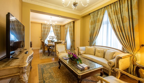 Presidential Suite
