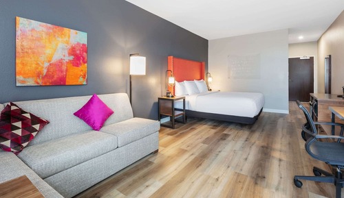Deluxe Room, 1 King Bed, Non Smoking