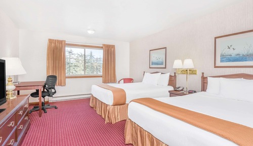 Standard Room, 2 Queen Beds
