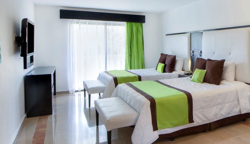 Superior Sea Front, 2 Queen Beds, Non-Smoking