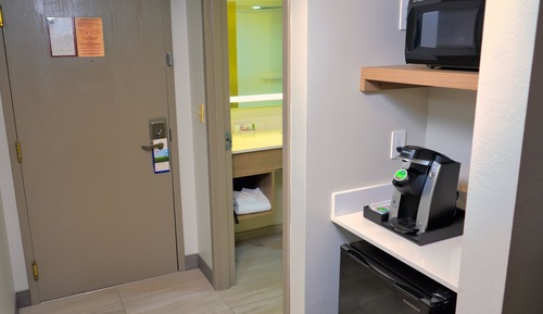 Standard Room, 1 King Bed