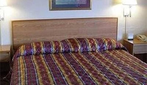 Room, 1 King Bed, Non Smoking