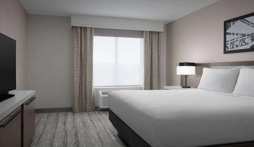 Suite, 1 King Bed