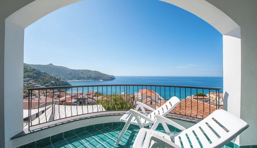 Superior Room, 1 King Bed, Terrace, Sea View