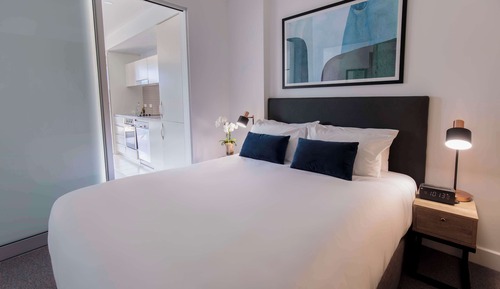 Premier Apartment, 1 Bedroom, Park View