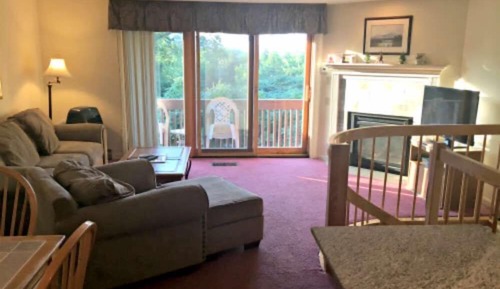 Townhouse w/ 2 Queen Bedrooms