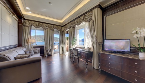 Junior Suite, Lake View