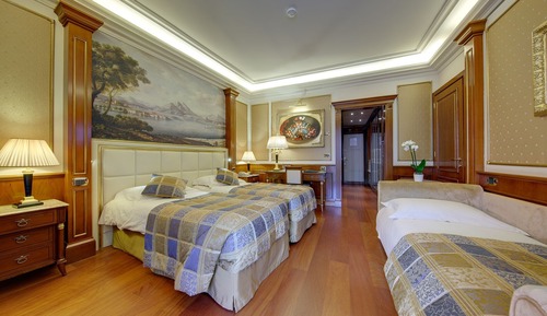 Economy Triple Room, Courtyard View (Double/Twin + sofa bed)