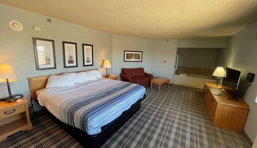 Deluxe Room, 1 King Bed, Accessible, Non Smoking