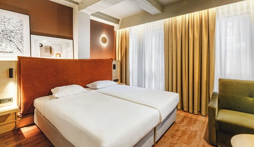 Superior Twin Room