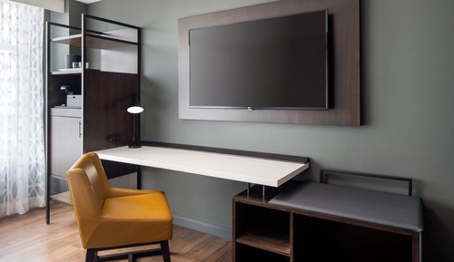 Room, 2 Queen Beds (Mobility/Hearing Access, Roll-in Shwr)