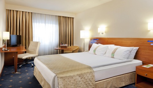 Standard Room, 1 Queen Bed