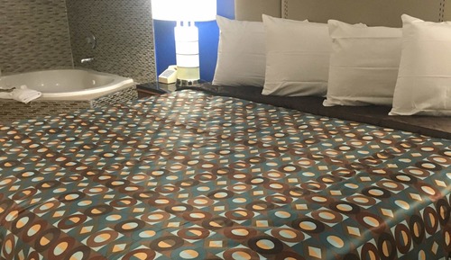 Deluxe Room, 1 King Bed with Jacuzzi