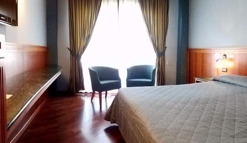 Classic Triple Room