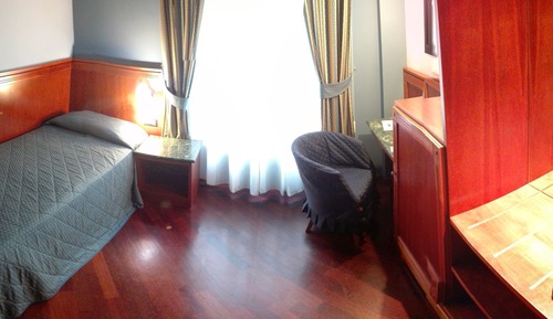 Classic Single Room
