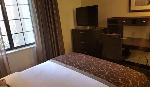 Suite, 2 Bedrooms, Kitchen