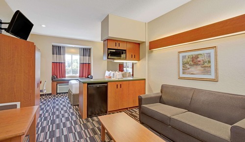 Studio Suite, 1 Queen Bed, Accessible, Non Smoking